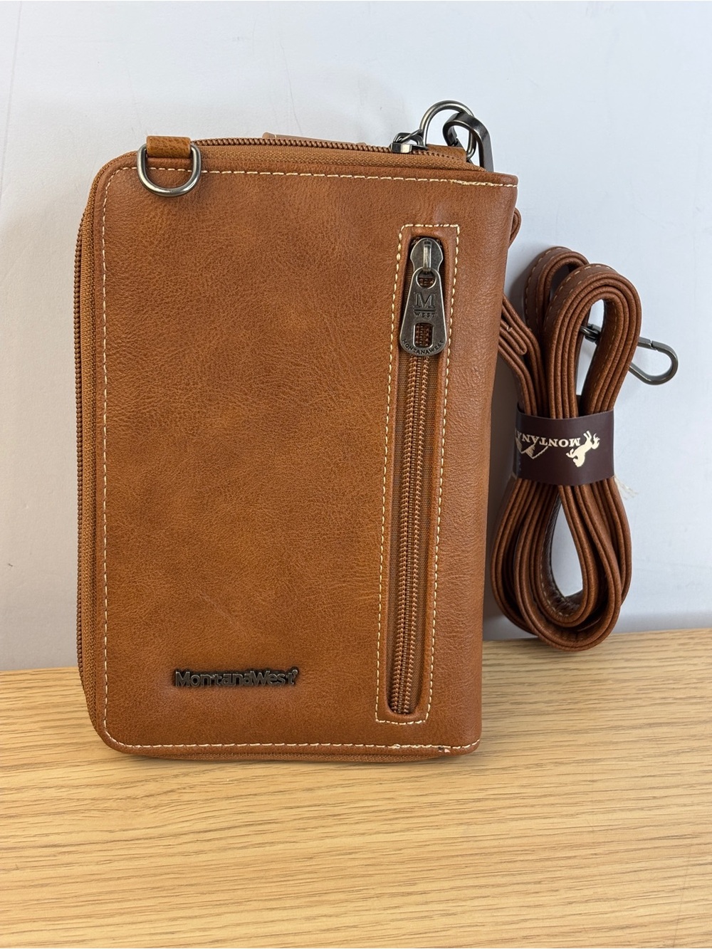 Montana West Embossed Brown Faux Leather Phone Crossbody Wallet NEW! - Picture 3 of 11